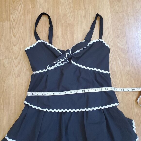 🌹 ONE AND ONLY 🌹 Tiered Front Tie Mini Dress - [Medium, Black] - Picture 9 of 13